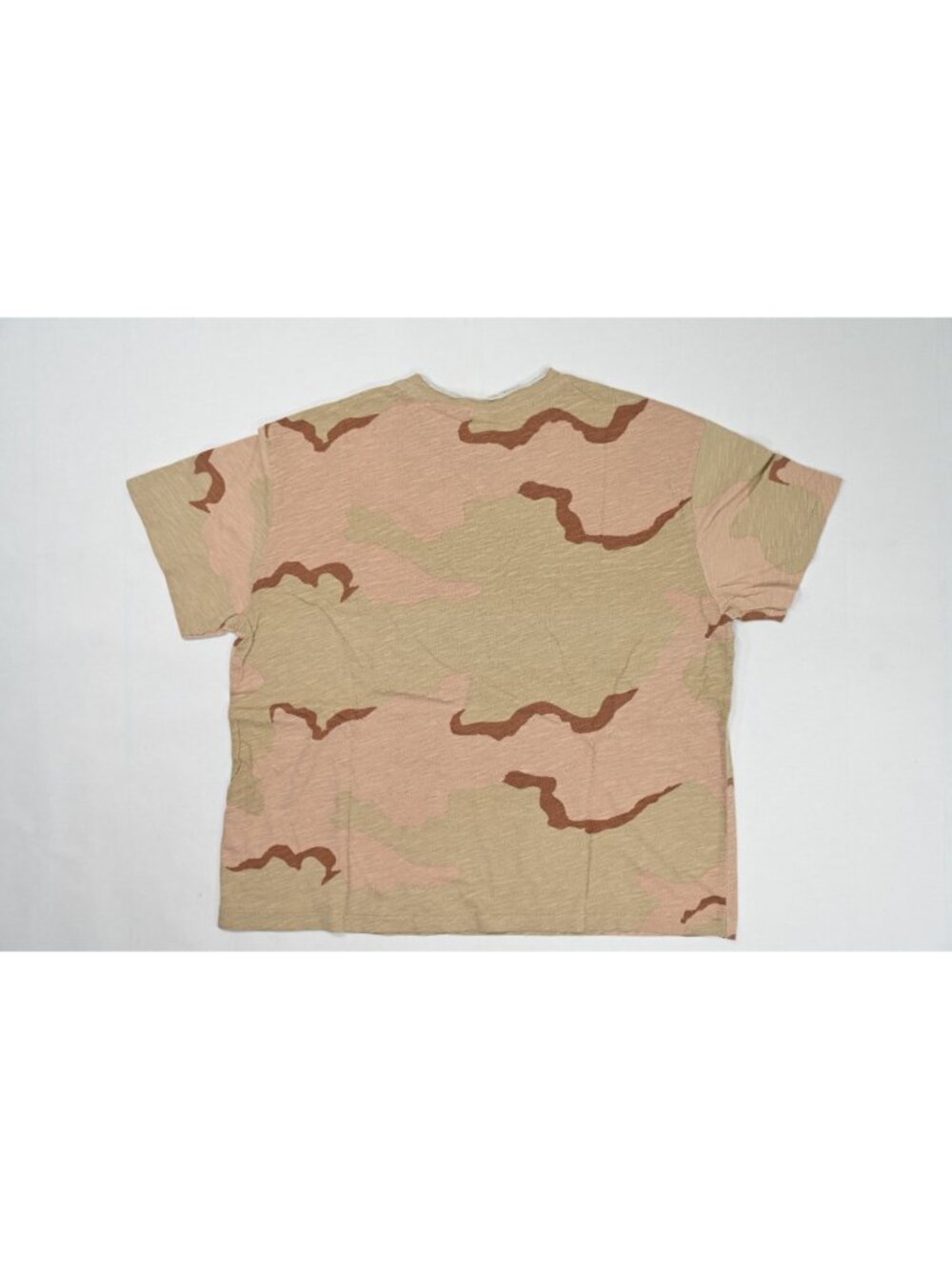 Elwood Slub Tee in Sand Camo - Picture 5 of 5